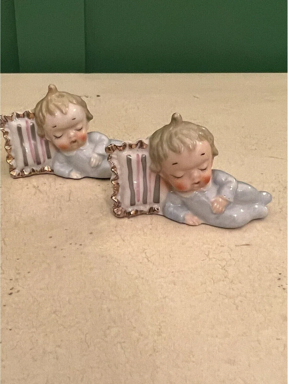 Vintage Sleeping Baby on Pillow Salt And Pepper Shakers Japan Twin Boys VHTF
